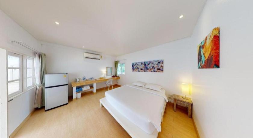 Villa Centro Hua Hin Exterior photo